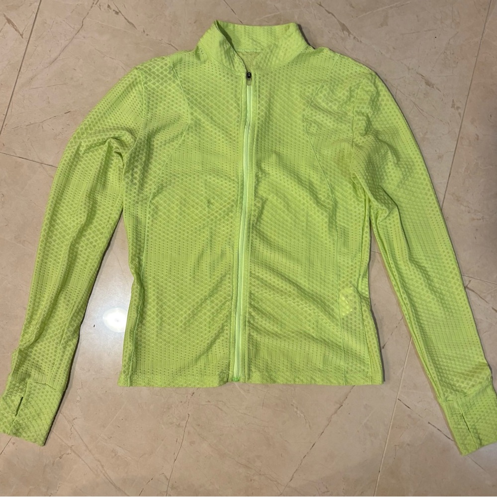 LIVE! Neon green workout top